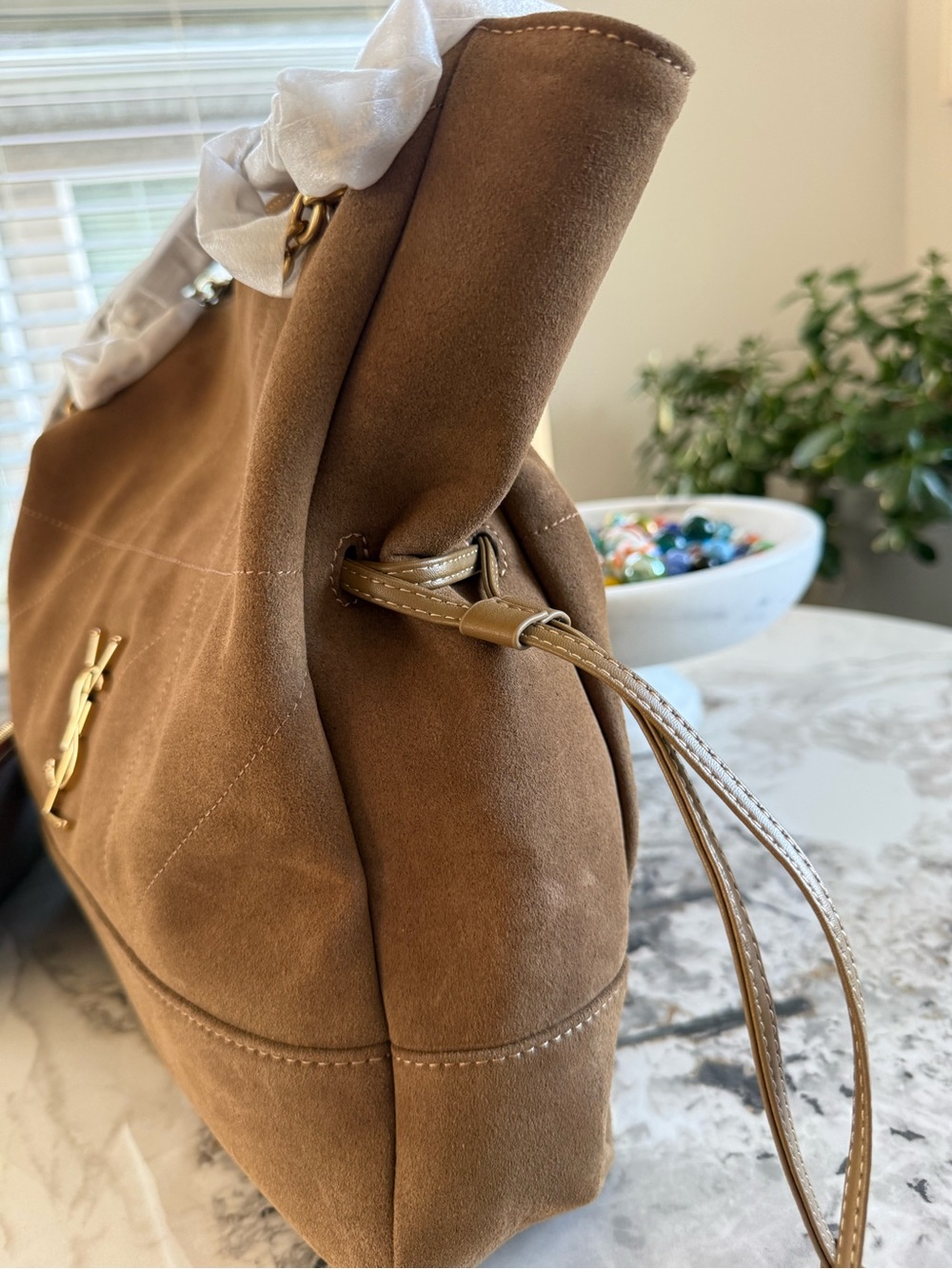 FAUX BAG ๐ฏ REAL SUEDE ๐ - Picture 3 of 4